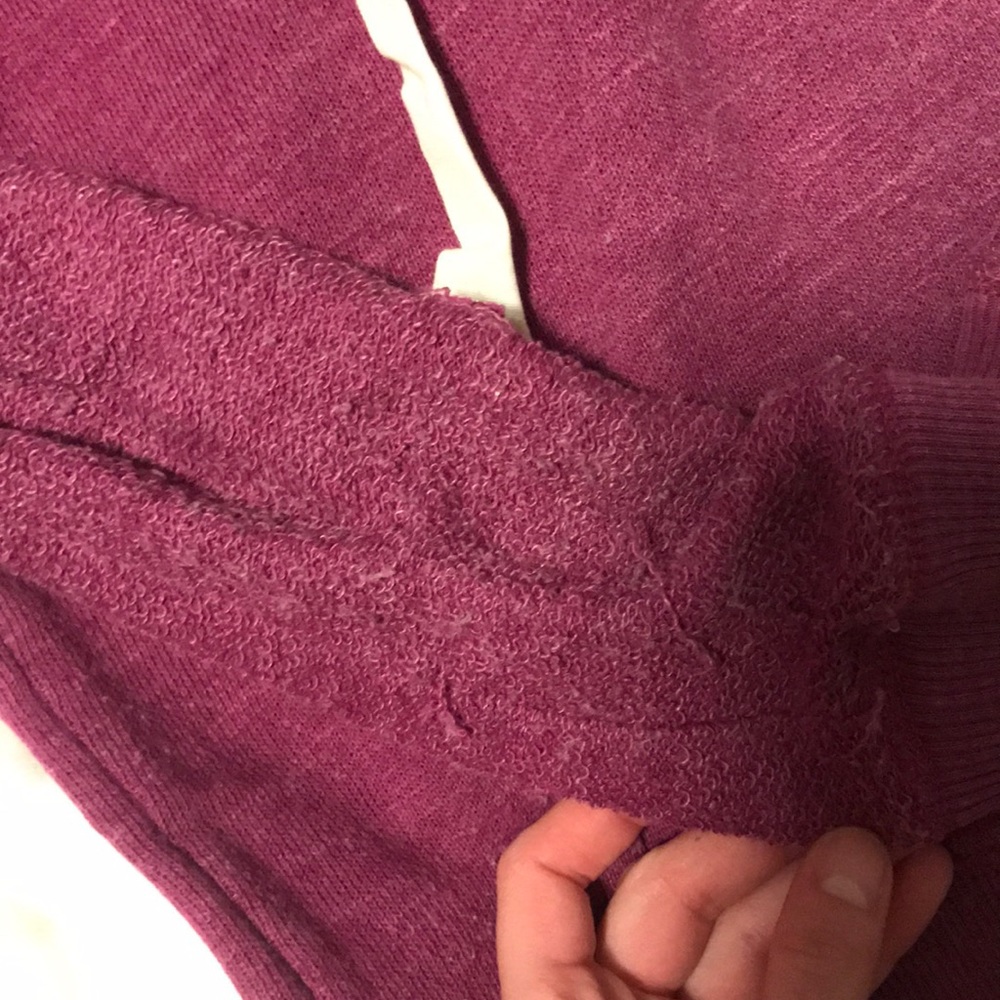 American Eagle Pull-over Hoodie - Picture 4 of 5